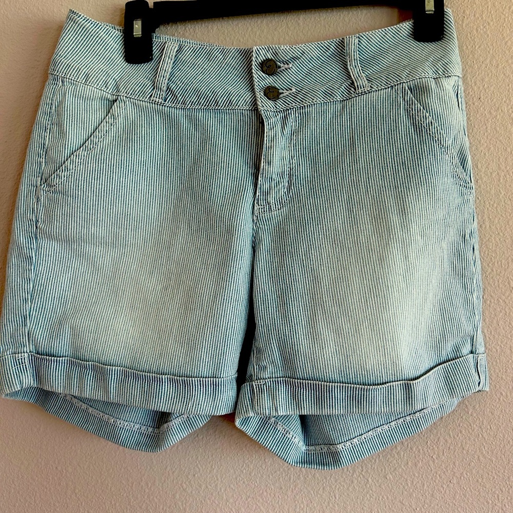 Earl Jeans Striped Shorts
